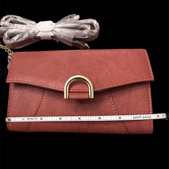 NWT Max Studio Purse in Nutmeg - Picture 3 of 4